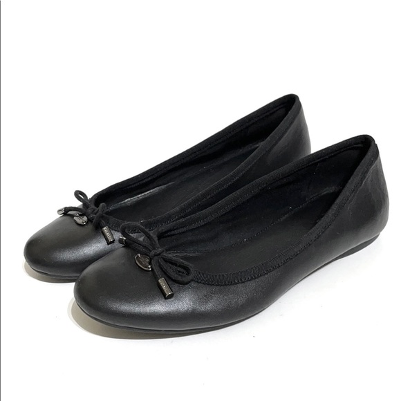 Coach Shoes - Coach ‘Lara’ Charm and Bow Detail Leather Ballet Flats Size 7.5M